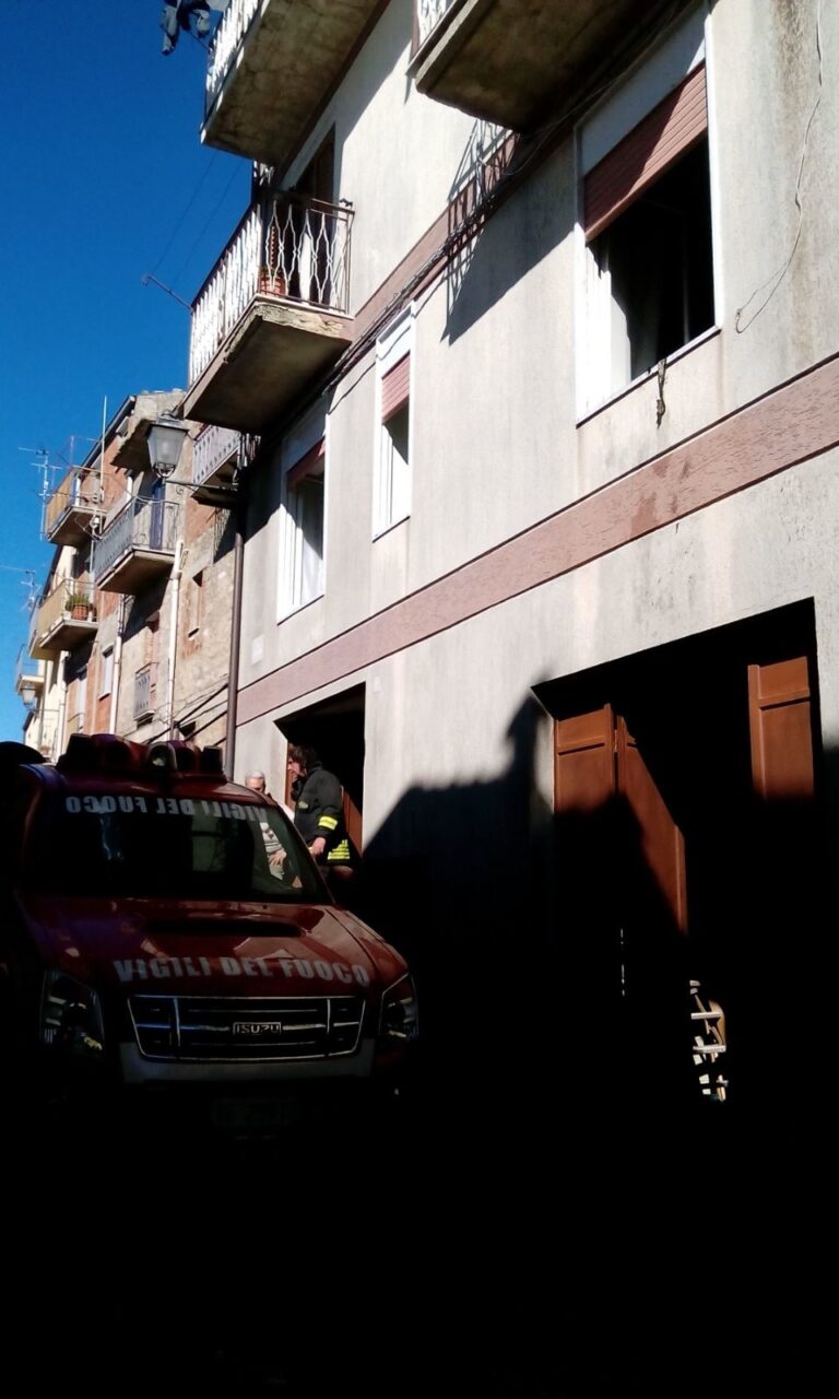 Incendio in una abitazione di Gangi