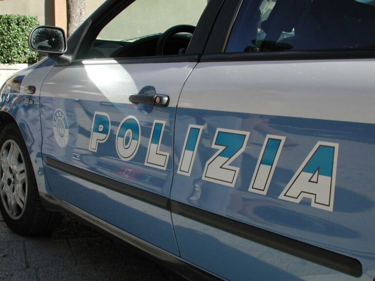 Appartamento in fiamme. Anziana messa in salvo dalla Polizia di Termini Imerese