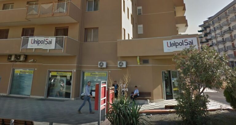 Rapina all’ufficio postale di via Bevuto di Termini Imerese. Si costituisce il rapinatore solitario