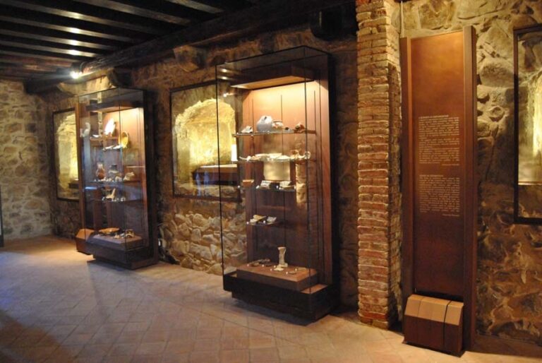 Castelbuono, inizia la raccolta di oggetti da donare al Museo Civico