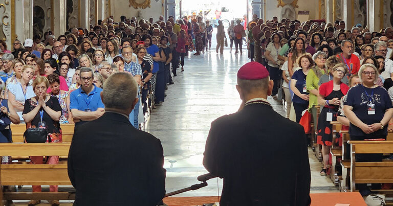 A Caltanissetta oltre 800 catechisti da tutta la Sicilia per rinnovare l’impegno di evangelizzazione