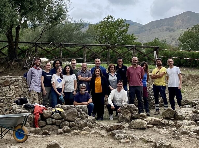 A Castellana Sicula scoperti mosaici nell’impianto termale dell’area archeologica