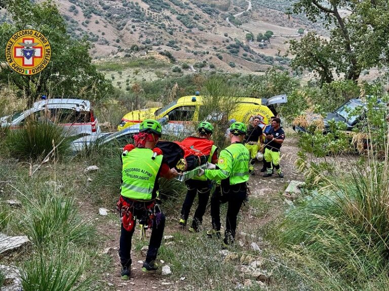 Sclafani Bagni, recuperato il cadavere di un escursionista colpito da infarto