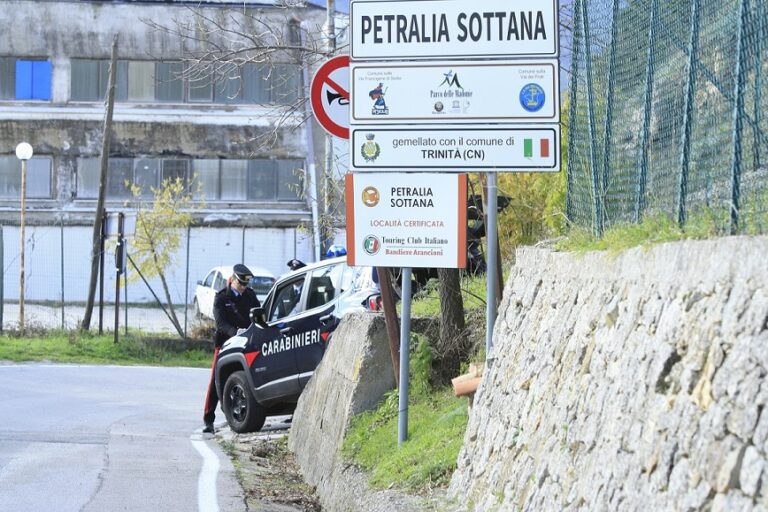 Festa di carnevale con cocaina: a Castellana Sicula arrestato 21enne